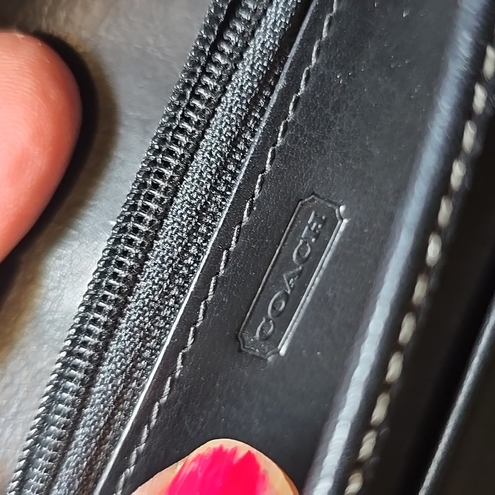 Coach Black Leather Compact Wallet with Key Ring Accent 4.75x3.25 Good Condition - Picture 12 of 13